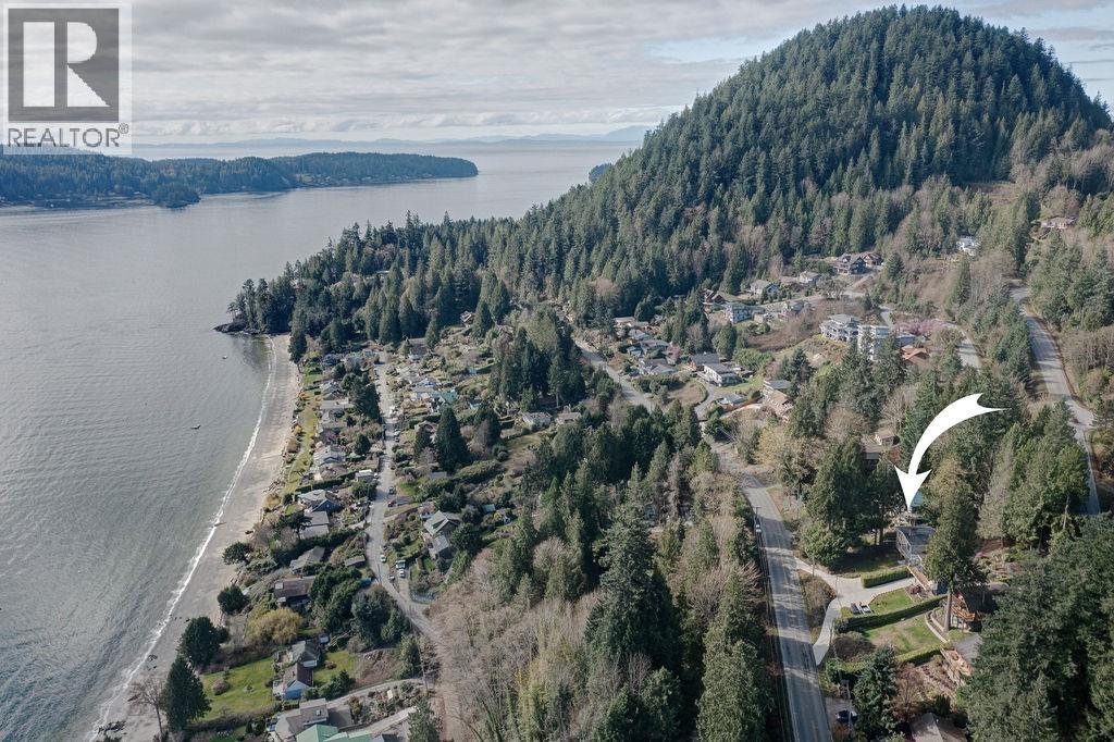 1175 MARINE DRIVE, Gibsons