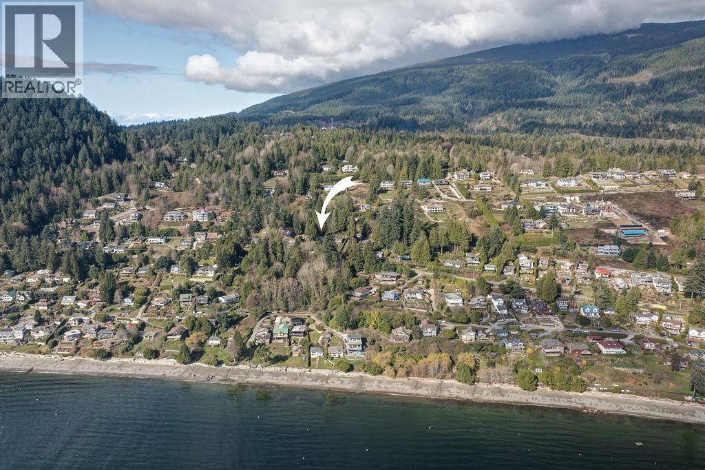 1175 MARINE DRIVE, Gibsons