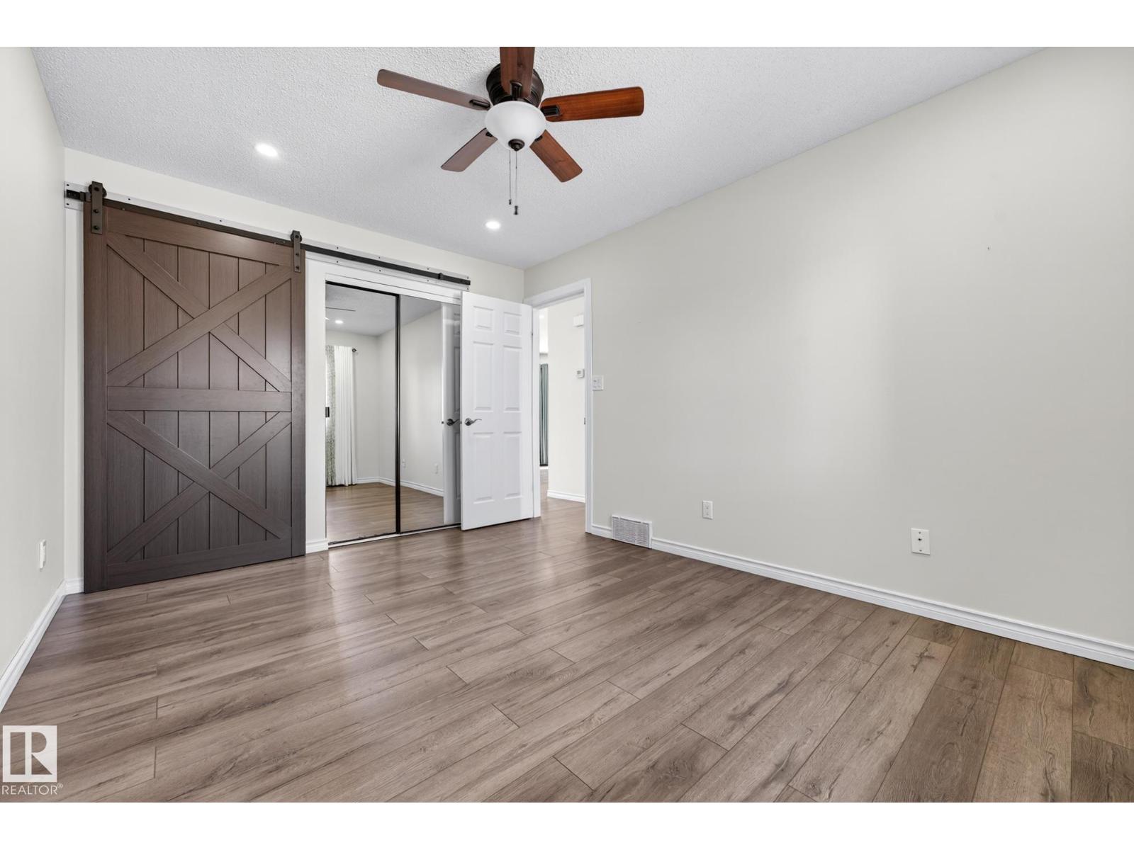 #30 903 109 ST NW, Edmonton