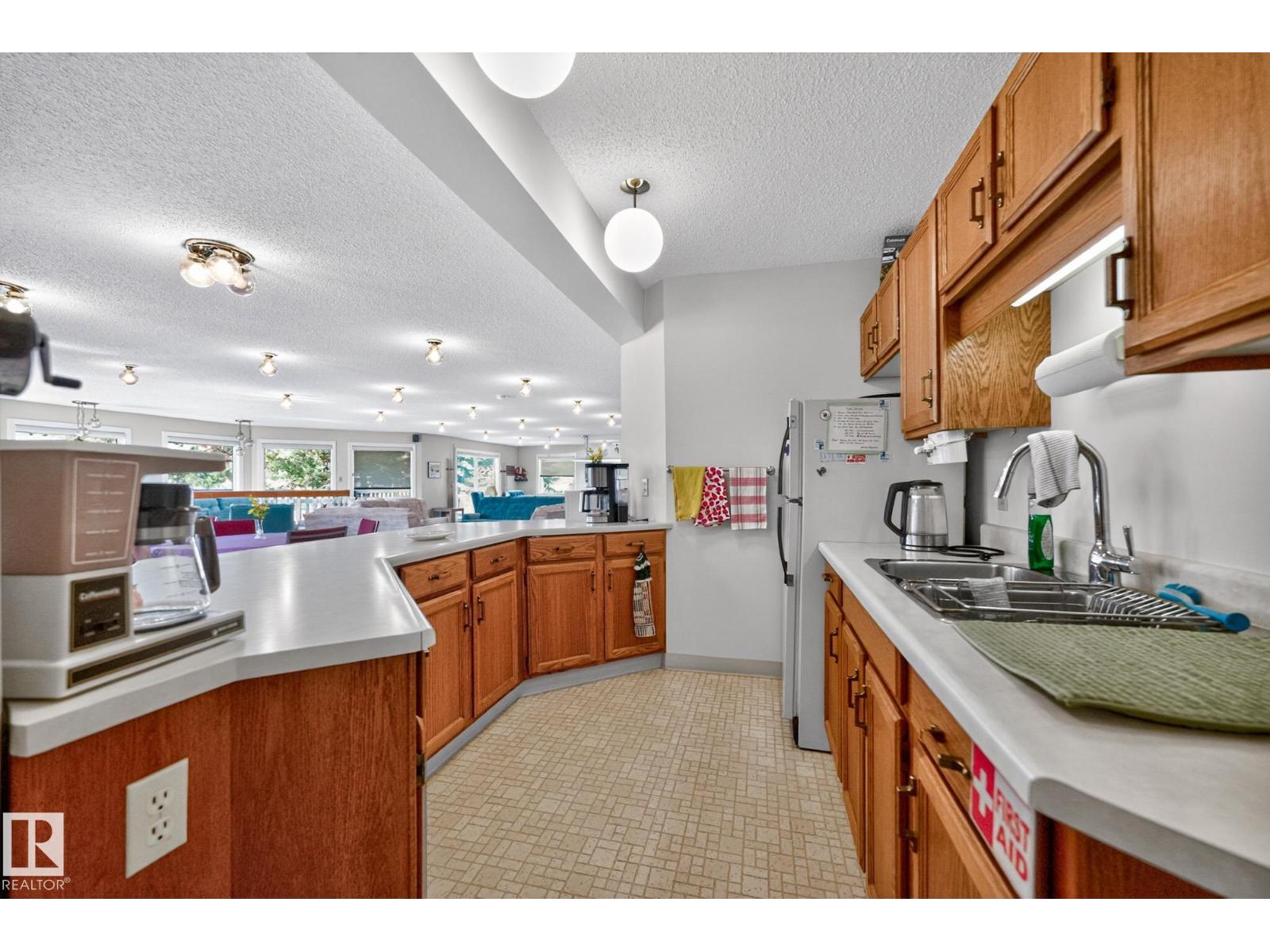 #30 903 109 ST NW, Edmonton