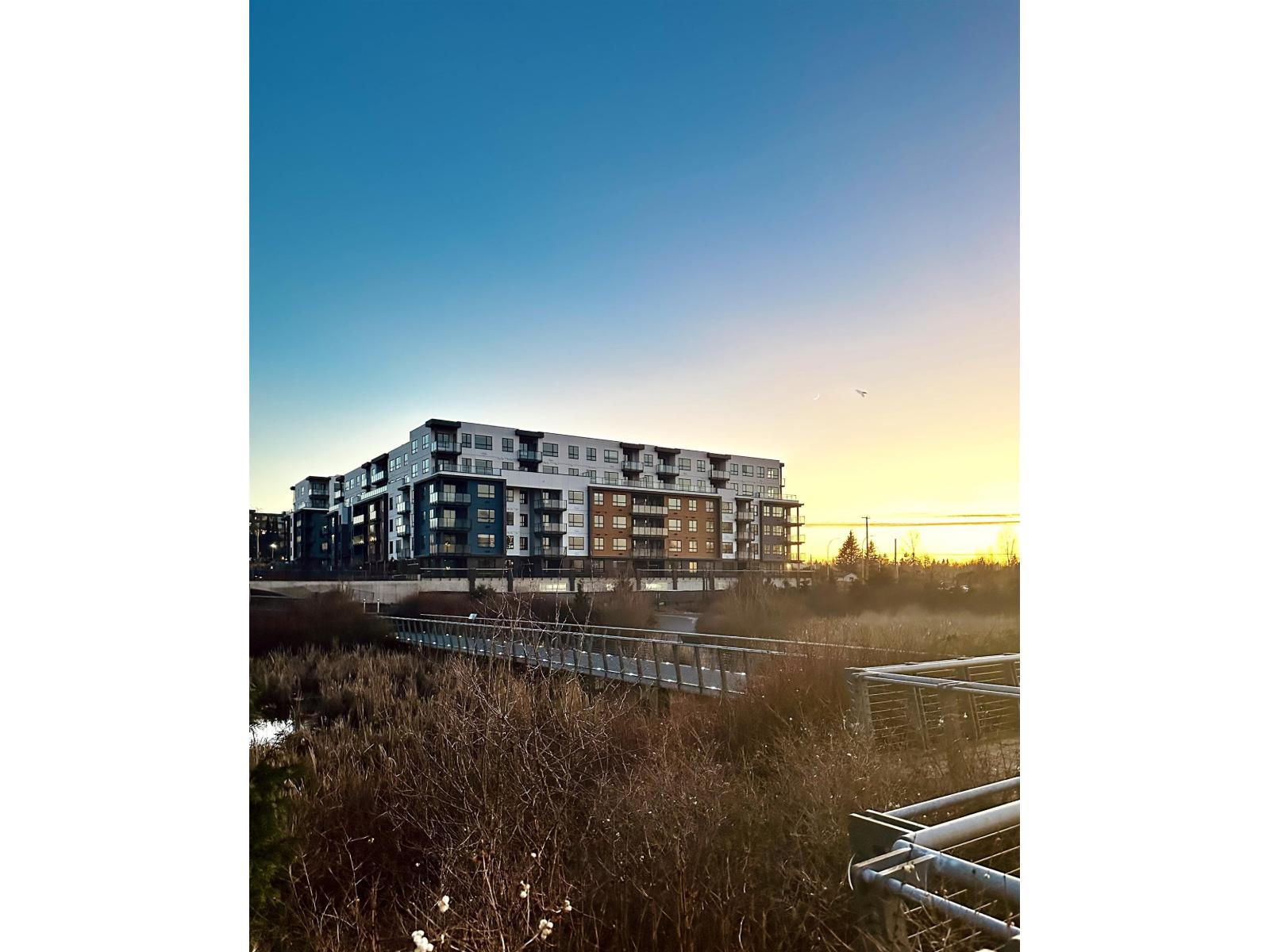 306 20049A 82 AVENUE, Langley