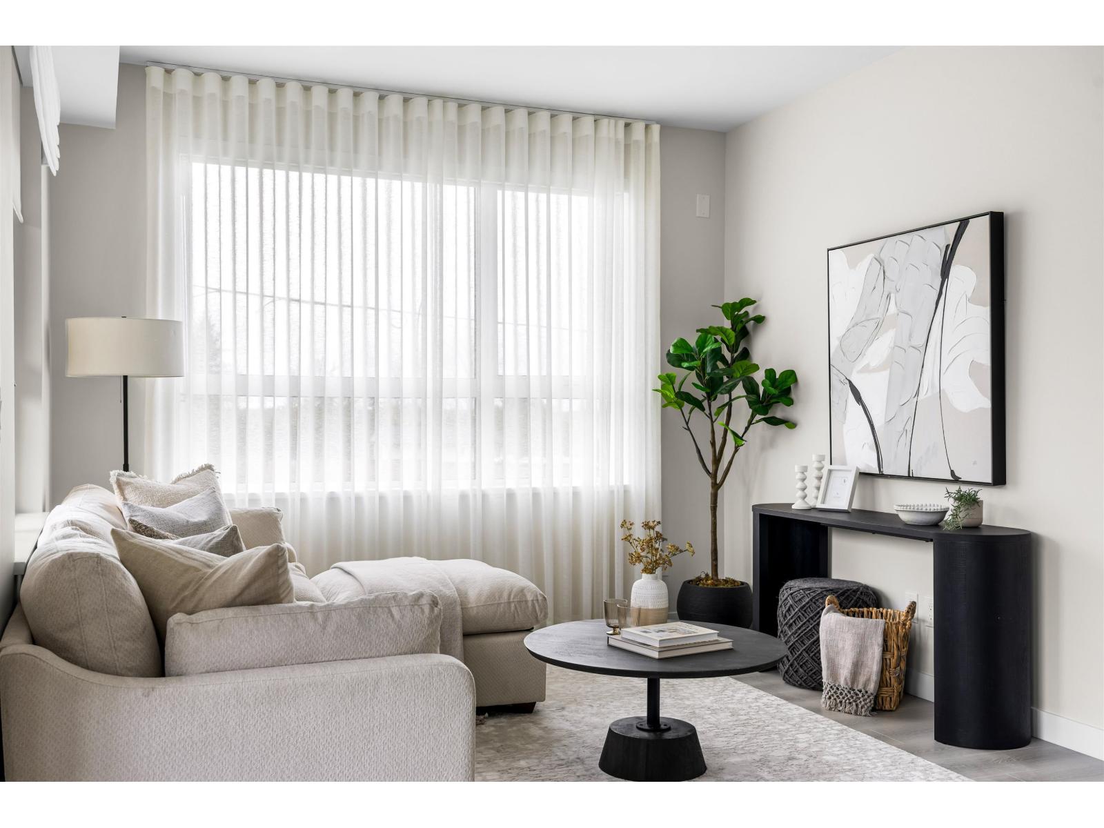 206 20049B 82 AVENUE, Langley