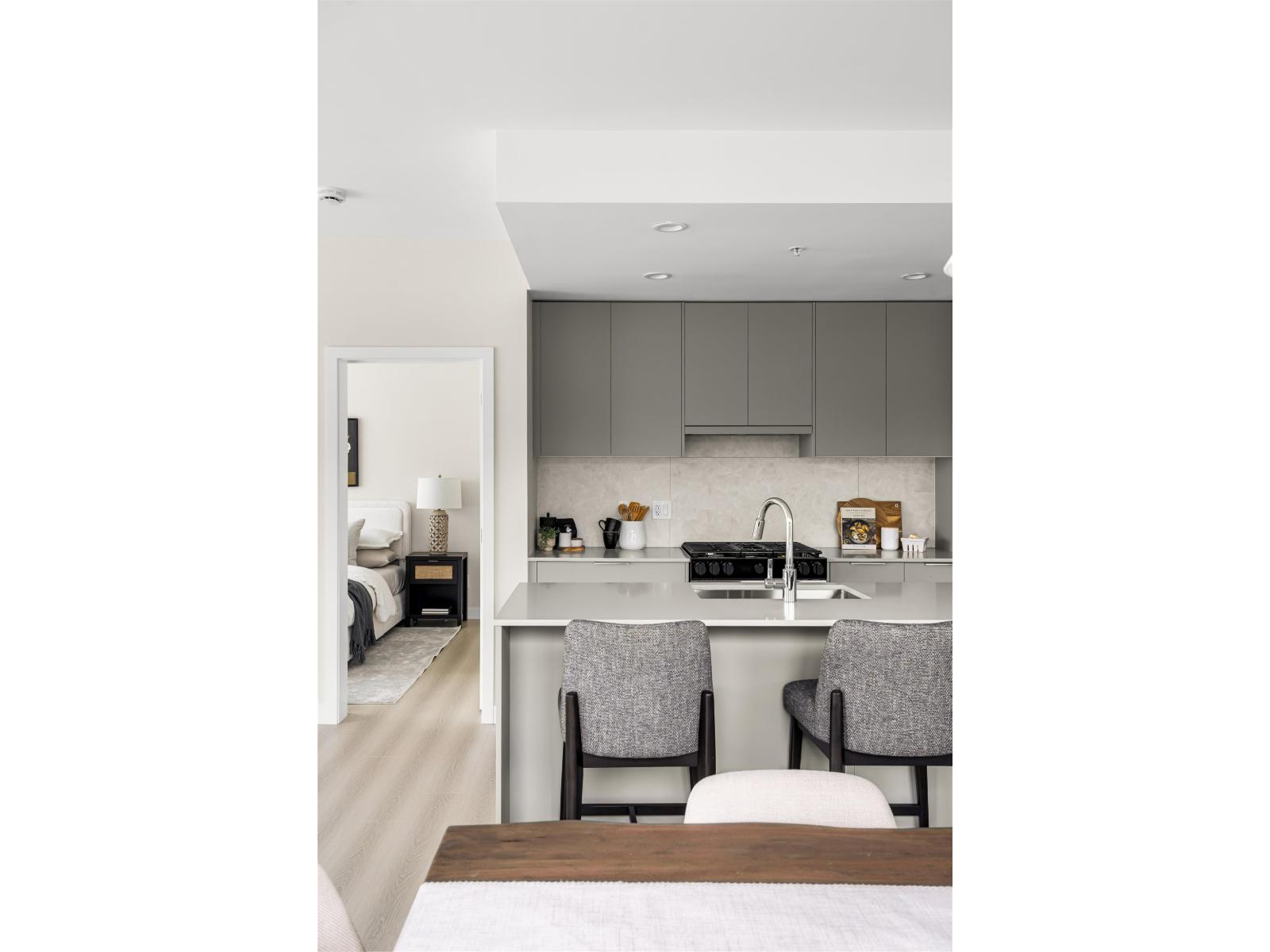 206 20049B 82 AVENUE, Langley