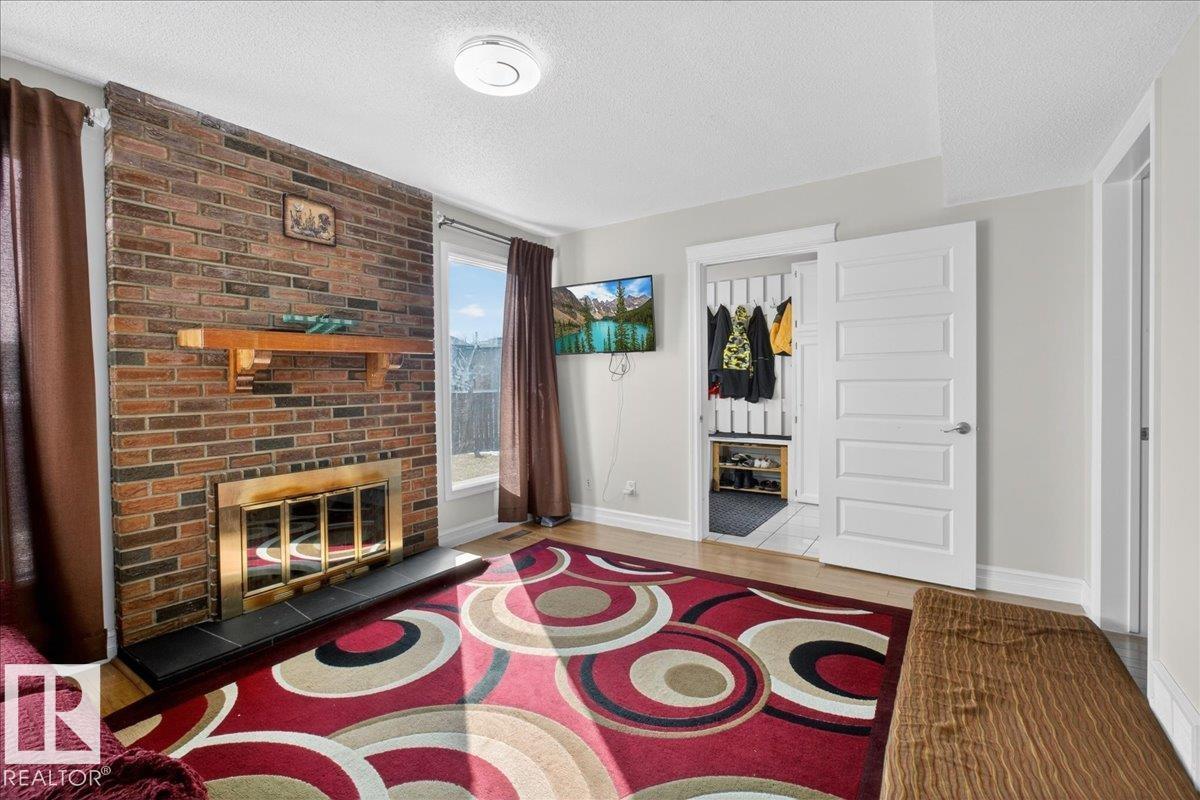 15603 122 ST NW - 13