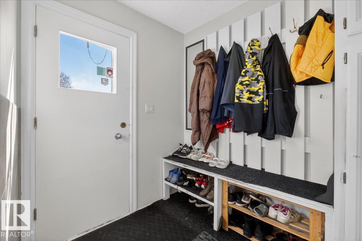 15603 122 ST NW - 19