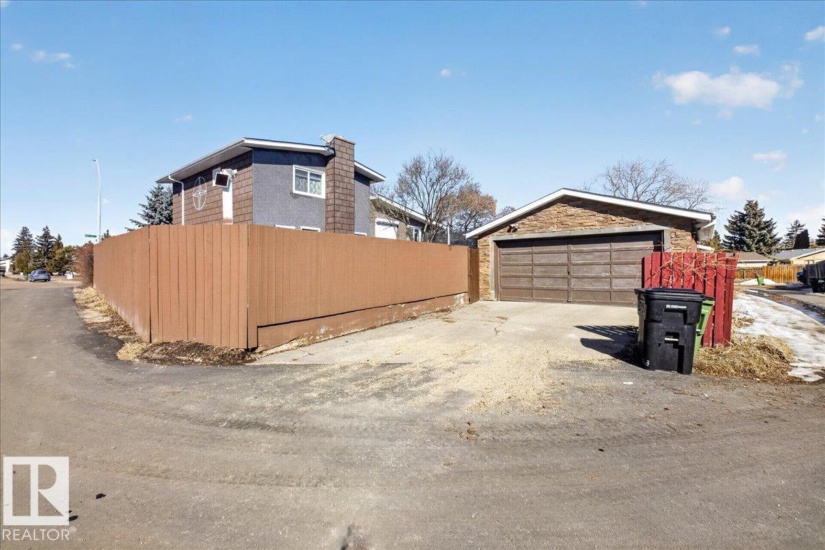 15603 122 ST NW - 47