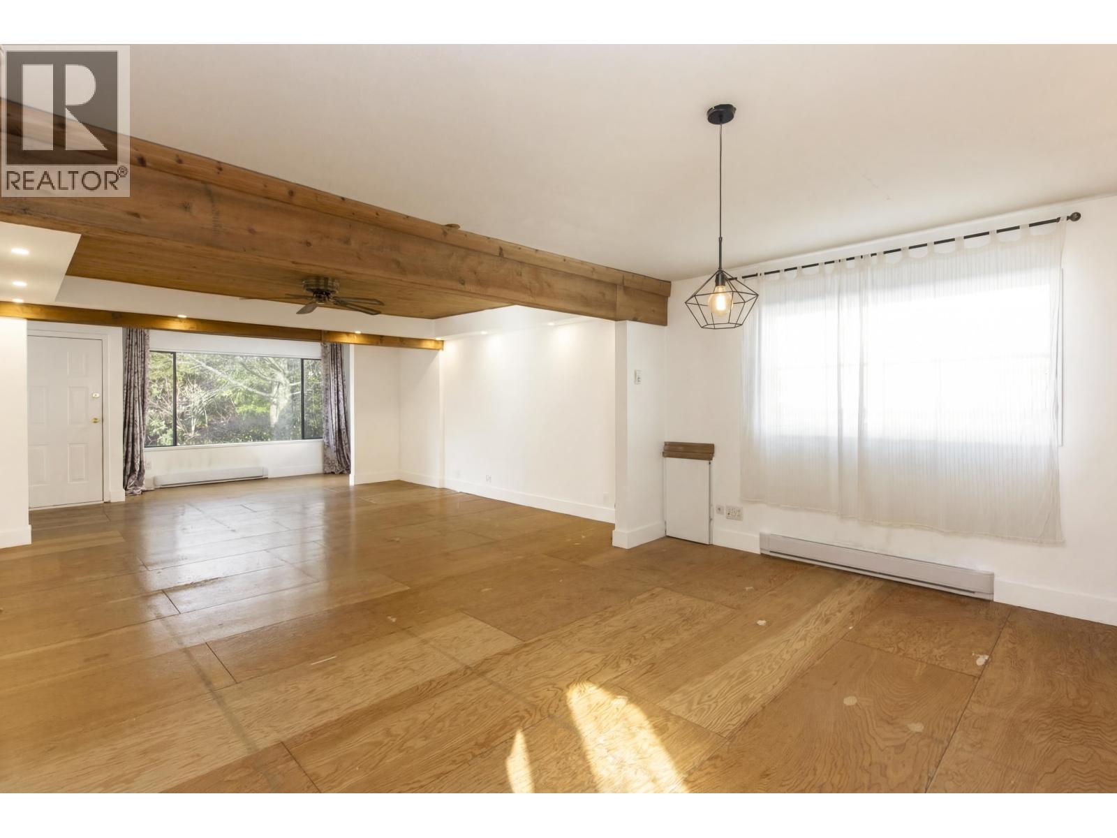 37970 FIFTH AVENUE, Squamish