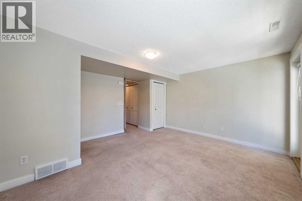 28 Heritage Drive, Cochrane