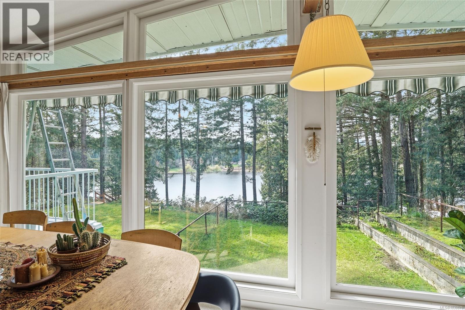 2687 CHARLES RD - 20