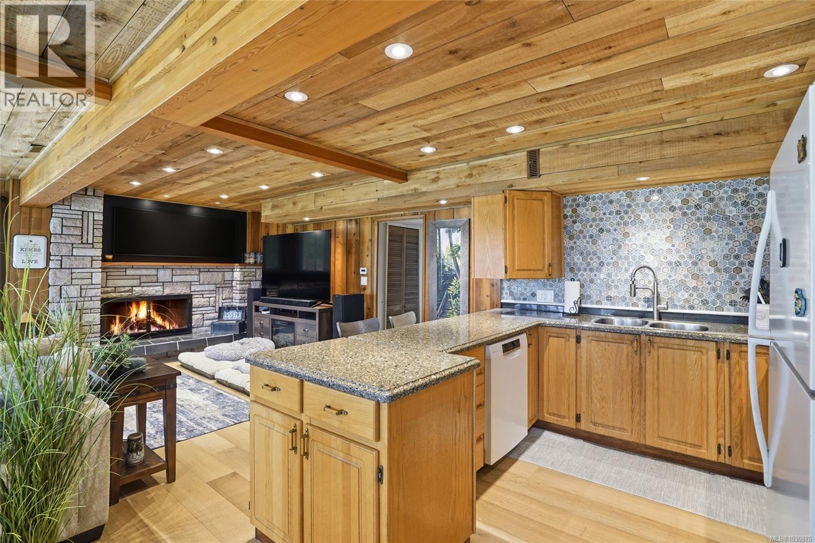 2687 Charles Rd - 43