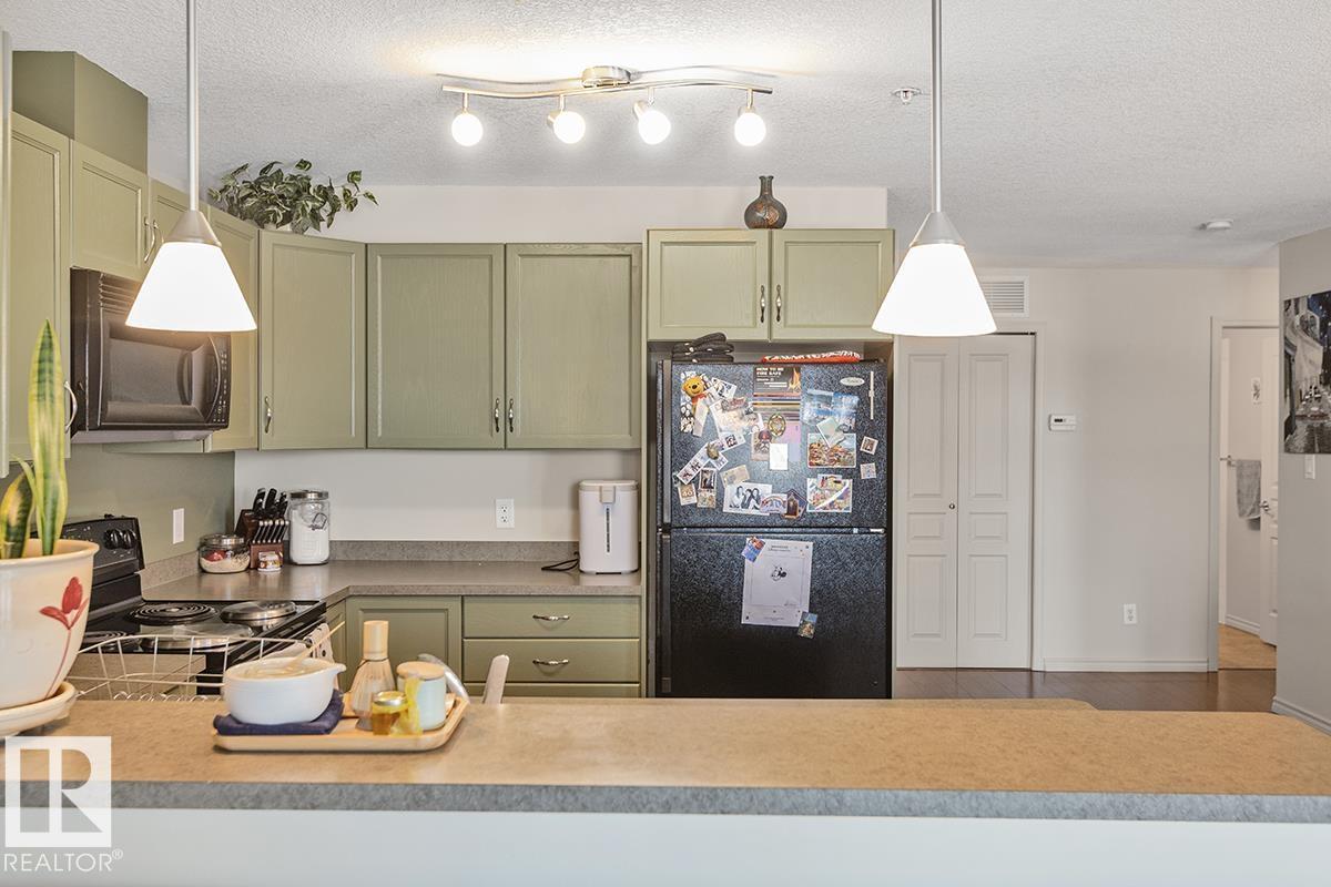 #225 16035 132 ST NW, Edmonton