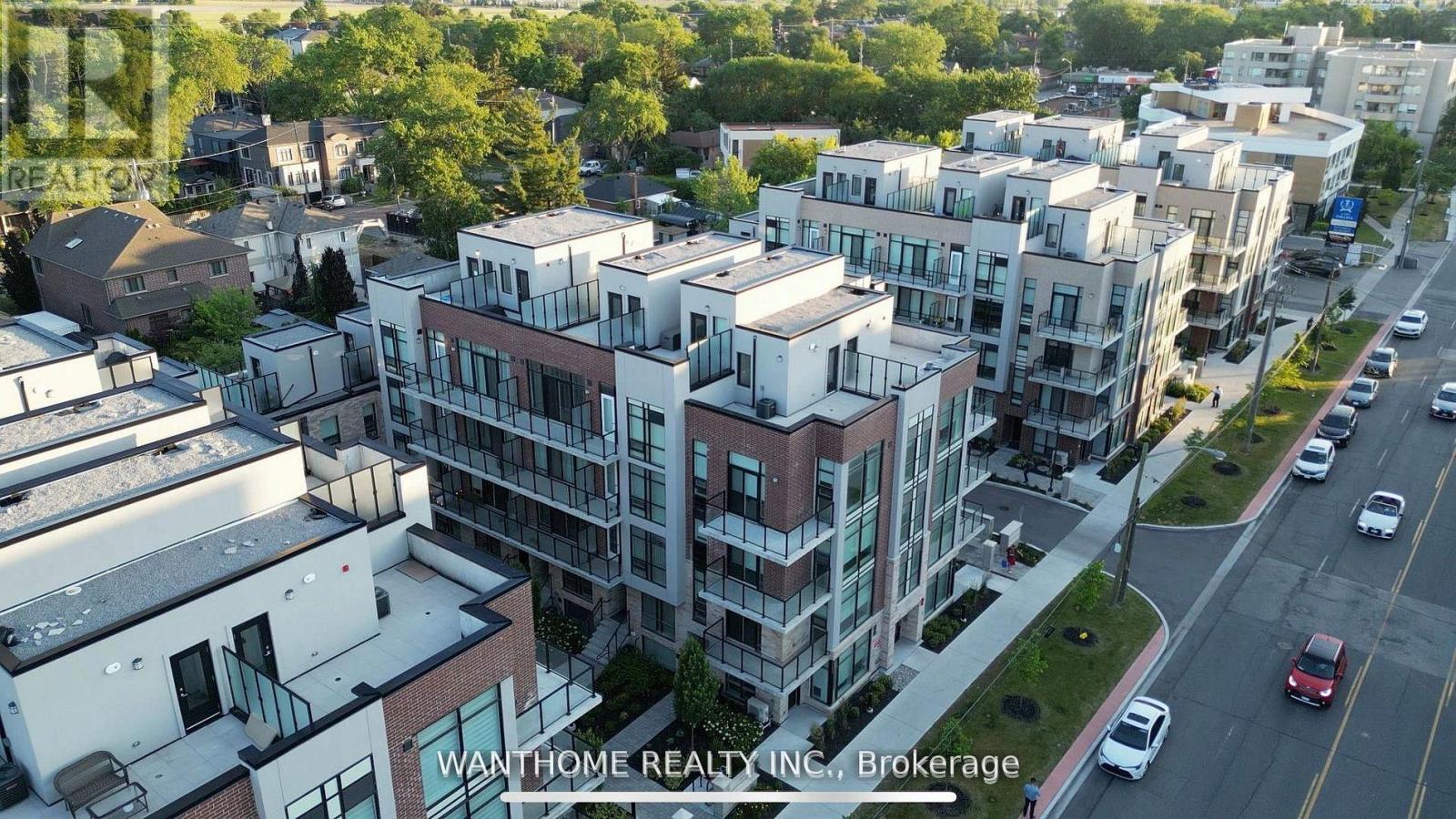 15 - 861 SHEPPARD AVENUE W