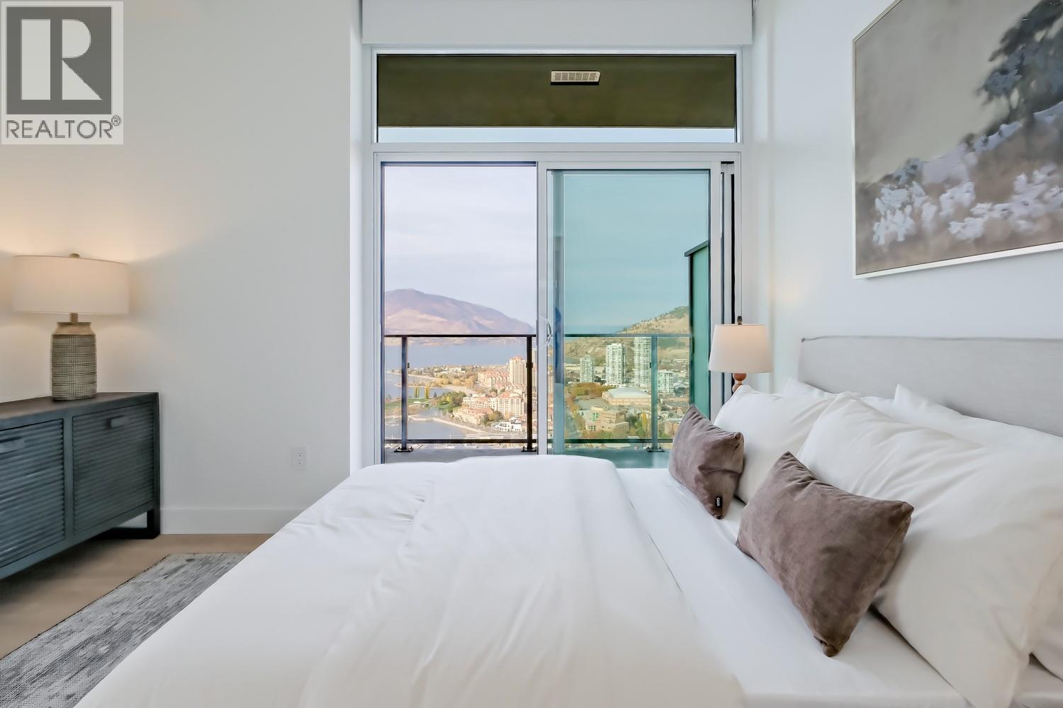 #2401 238 LEON AVENUE - 6