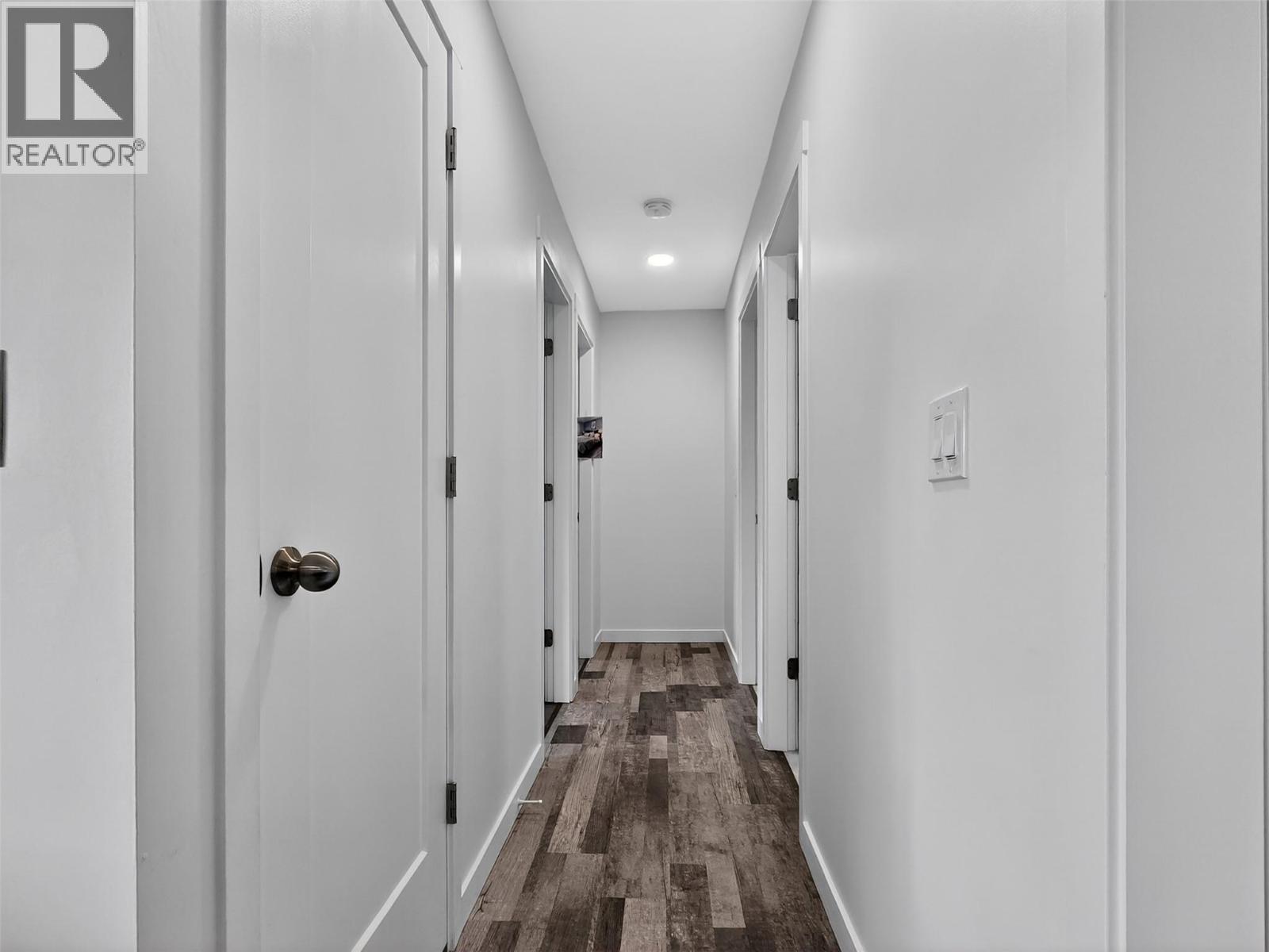 4032 HILLS FRONTAGE ROAD - 17