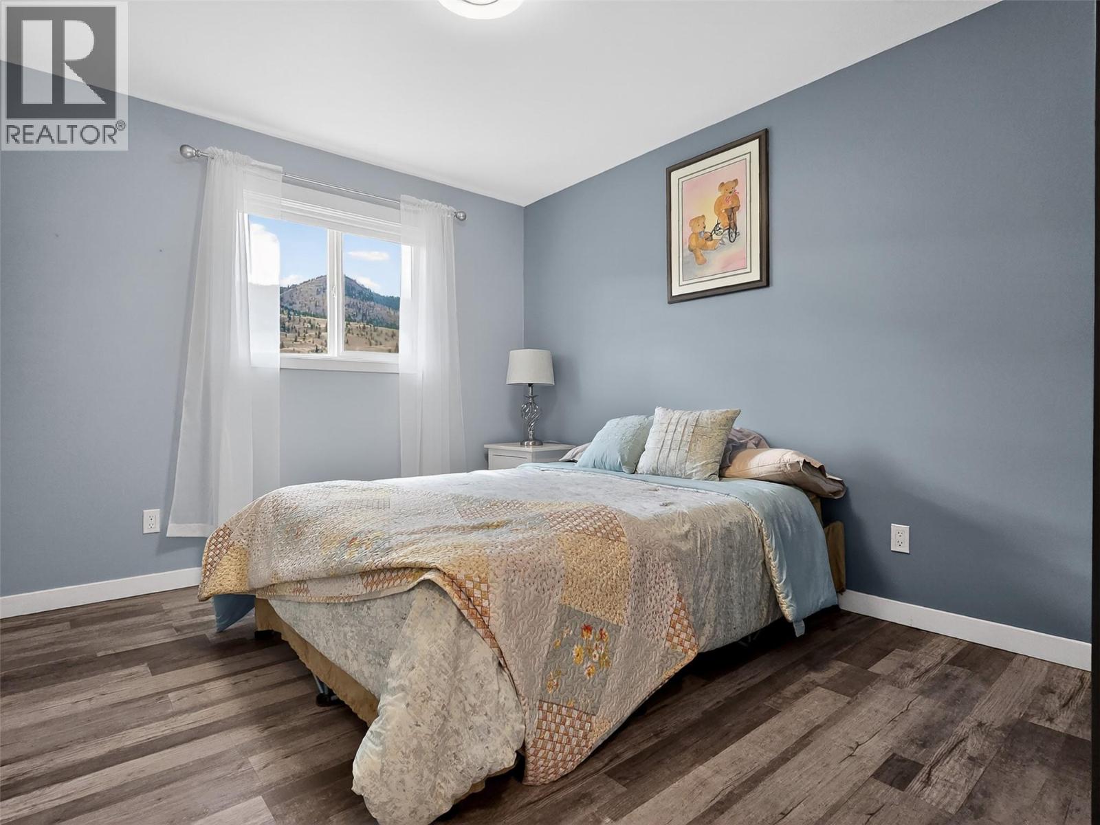 4032 HILLS FRONTAGE ROAD - 24