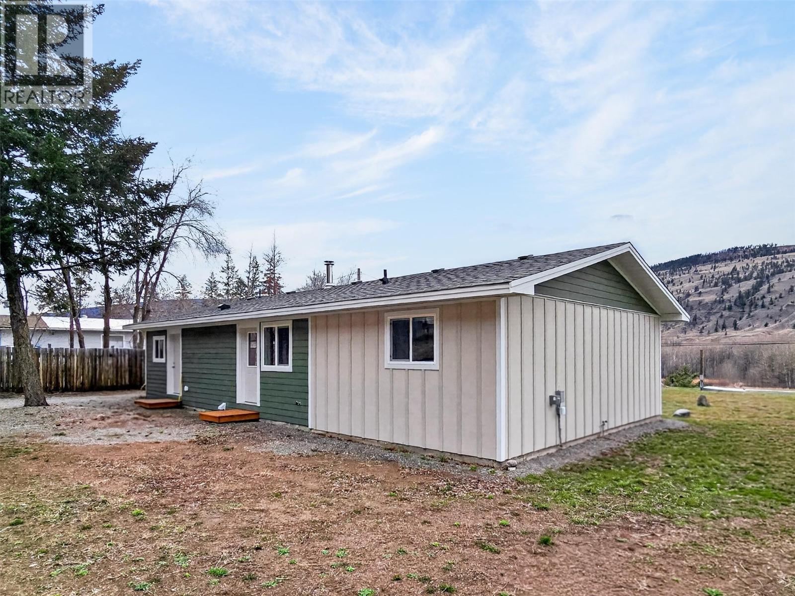 4032 Hills Frontage Road - 33