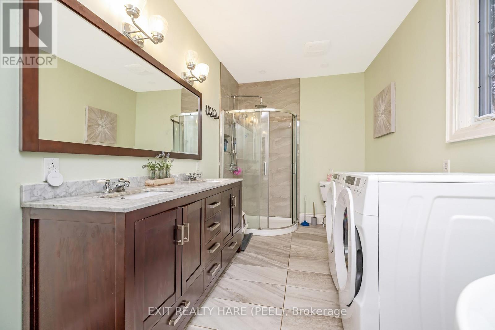 31 BROCK ST HILL - 29