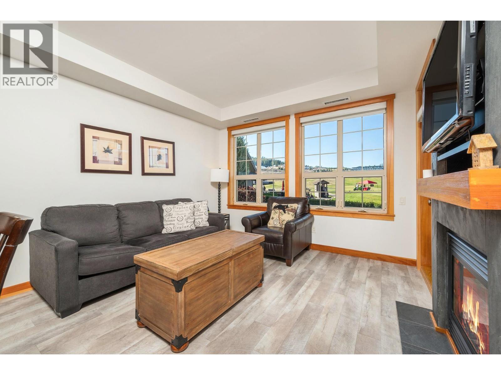 101 Village Centre Court Unit# 132 Lot# 3, Vernon