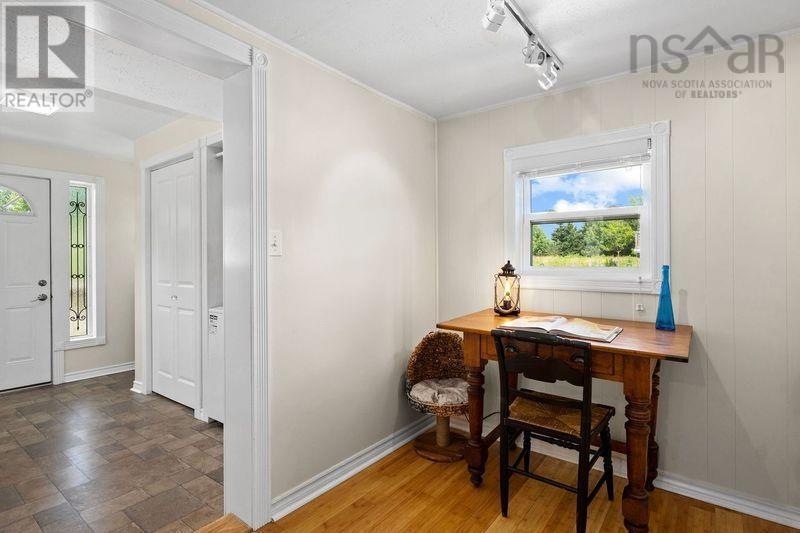 173 NEW HARBOUR ROAD - 12