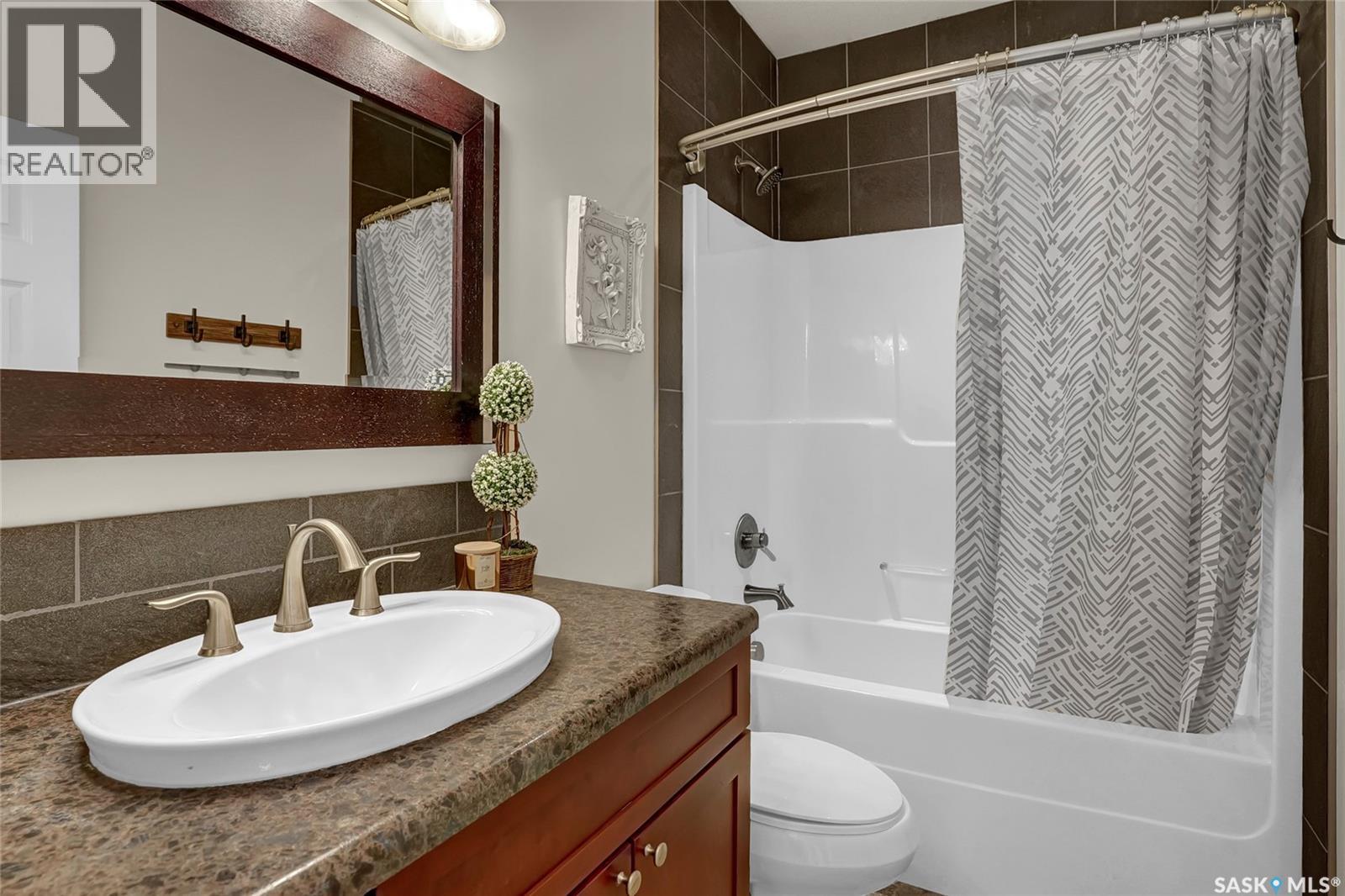 262 Blue Sage DRIVE - 33