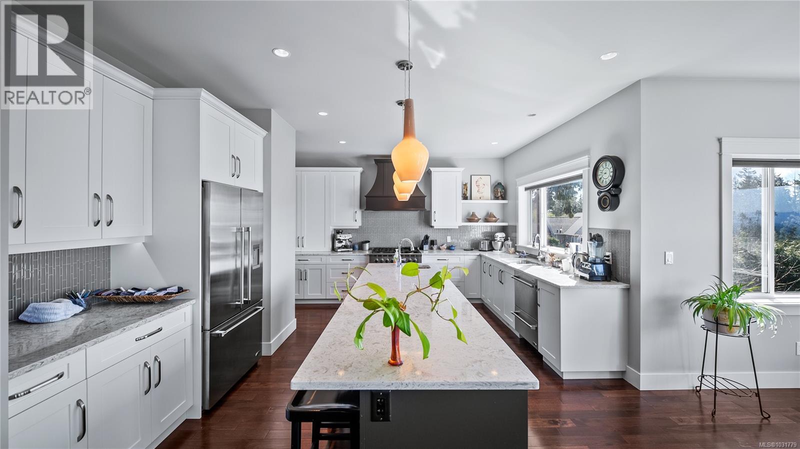  7275 Mugford's Landing, Sooke