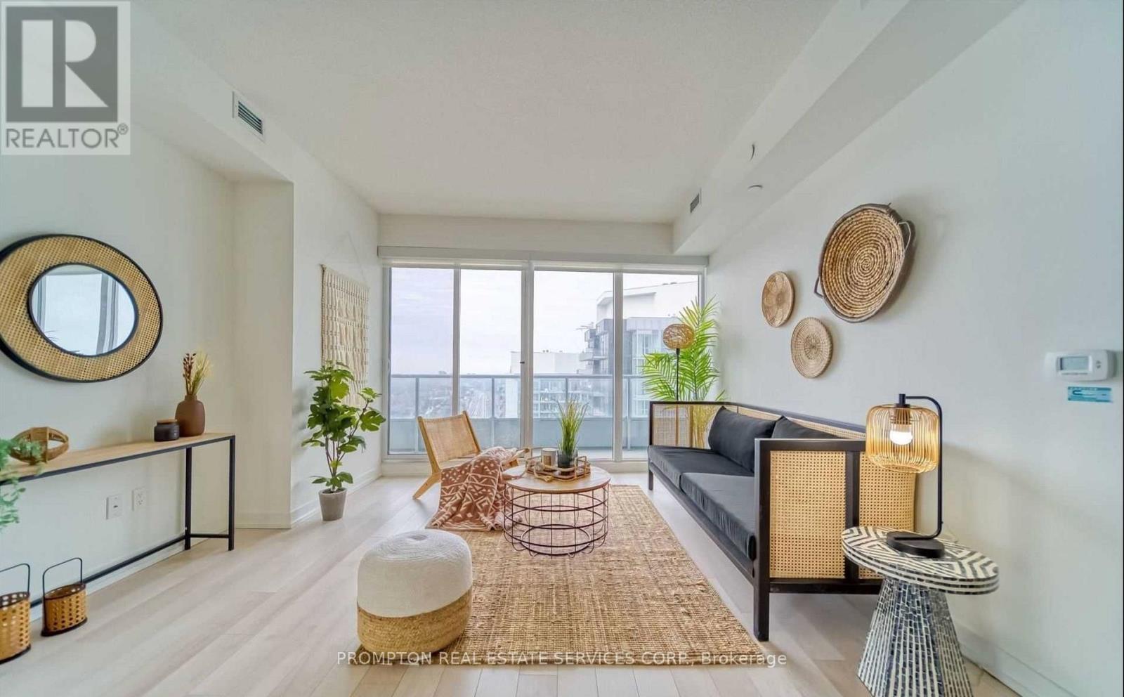 #2511 115 MCMAHON DRIVE - 7
