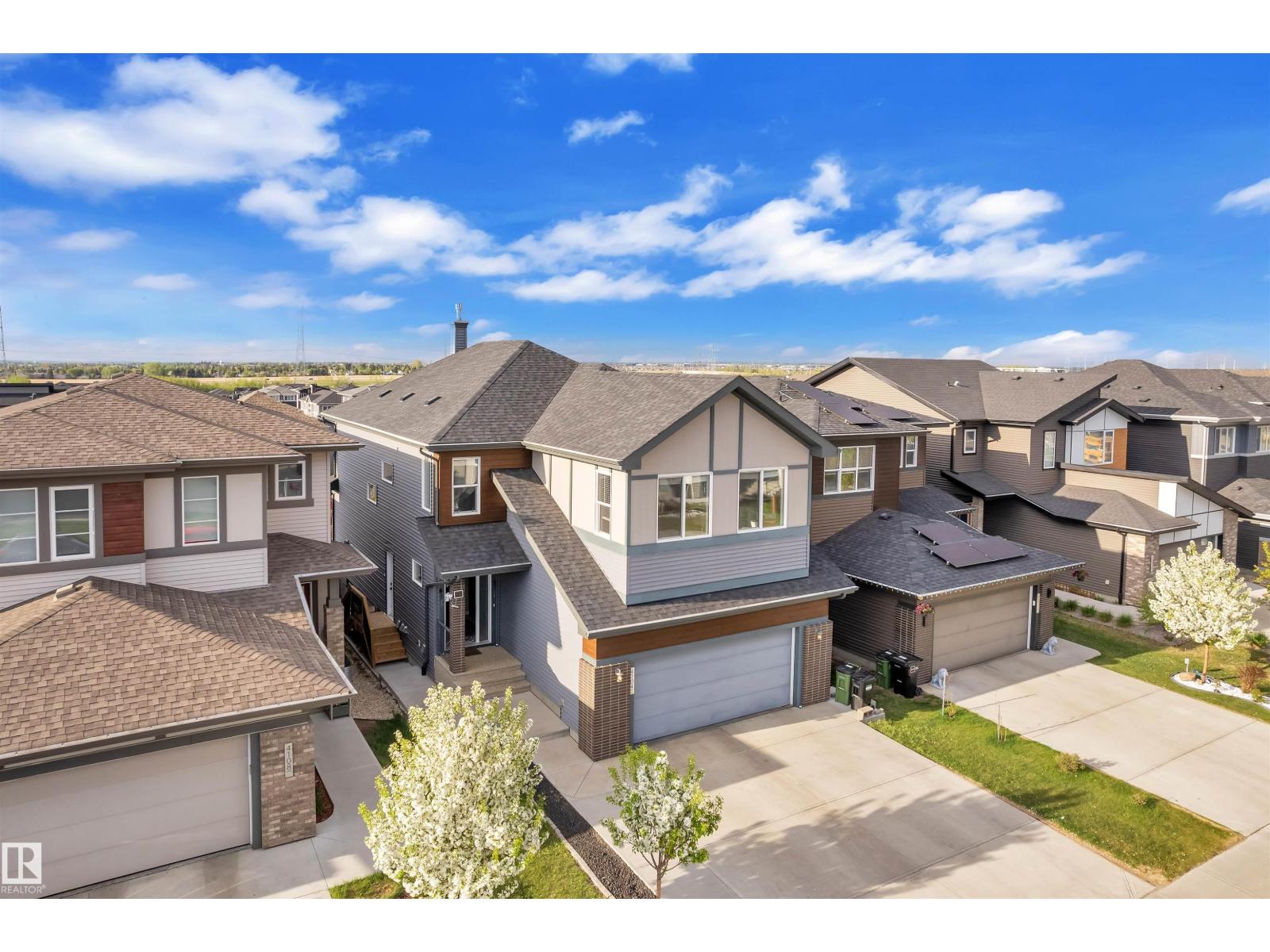 4104 6 AV SW, Edmonton