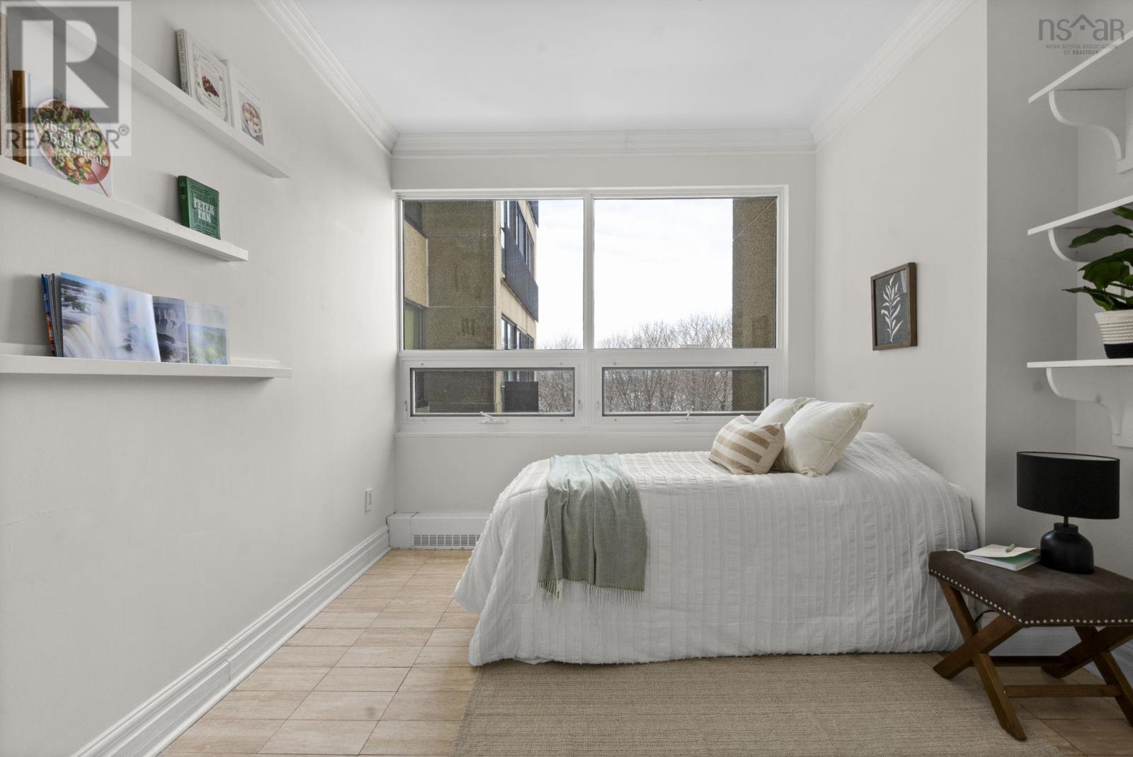 Property 38 of 47 of 504 6095 Coburg Road