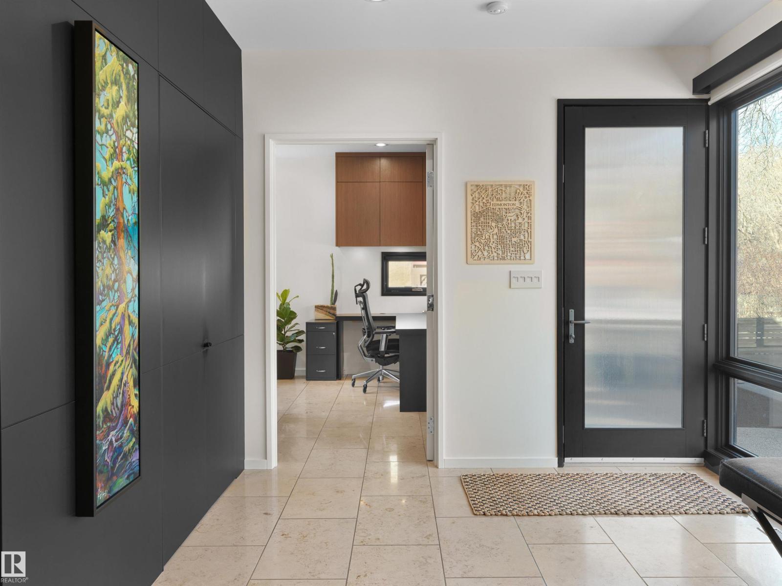 9651 87 AV NW, Edmonton