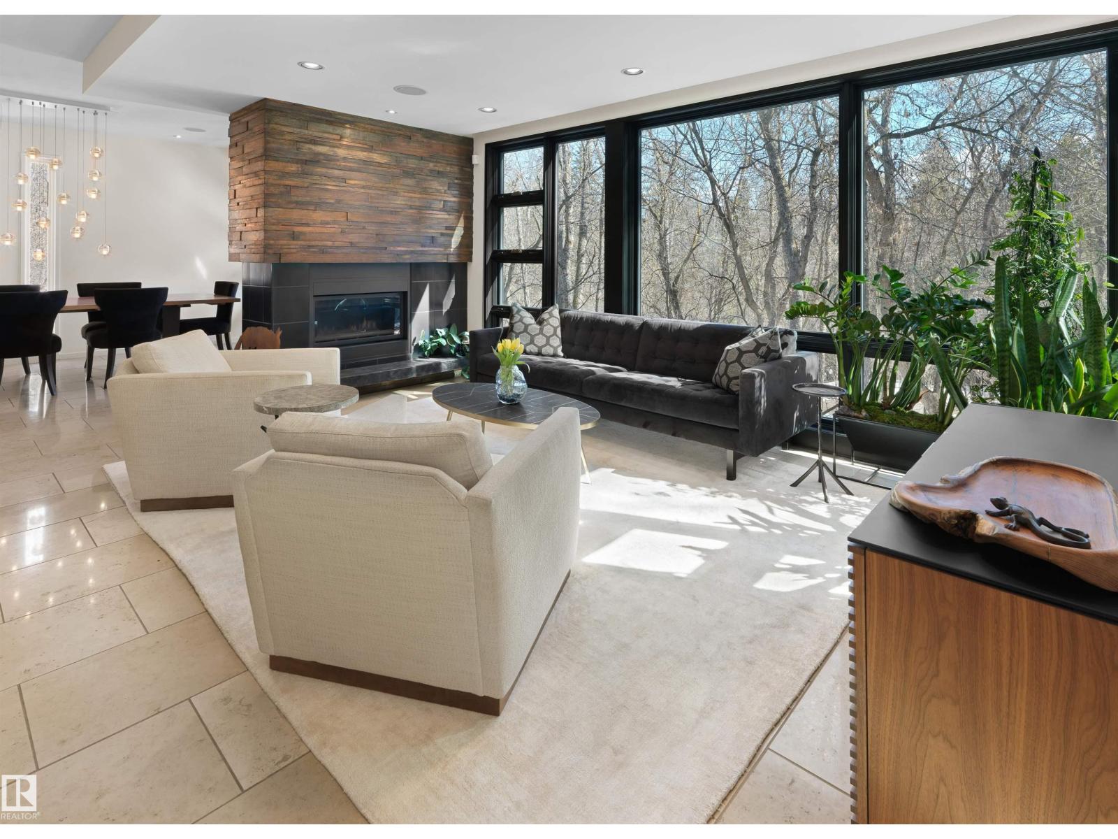 9651 87 AV NW, Edmonton