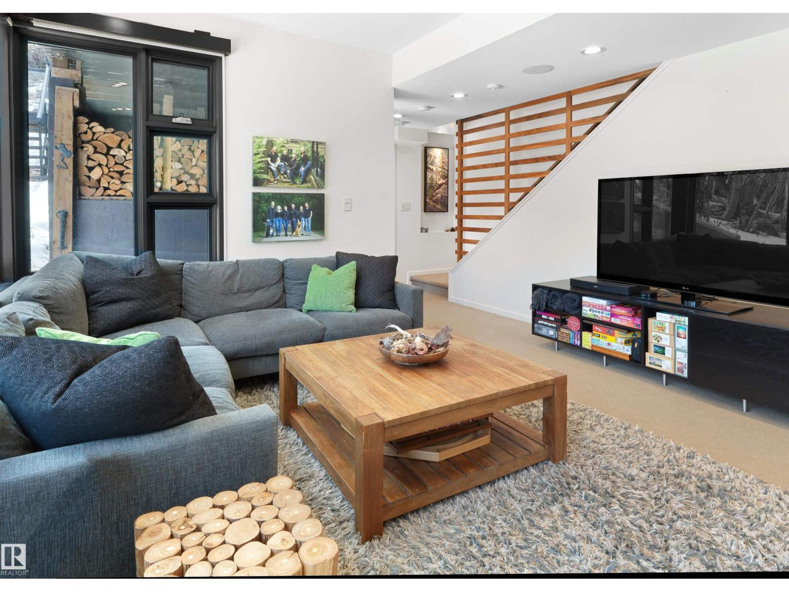 9651 87 AV NW, Edmonton