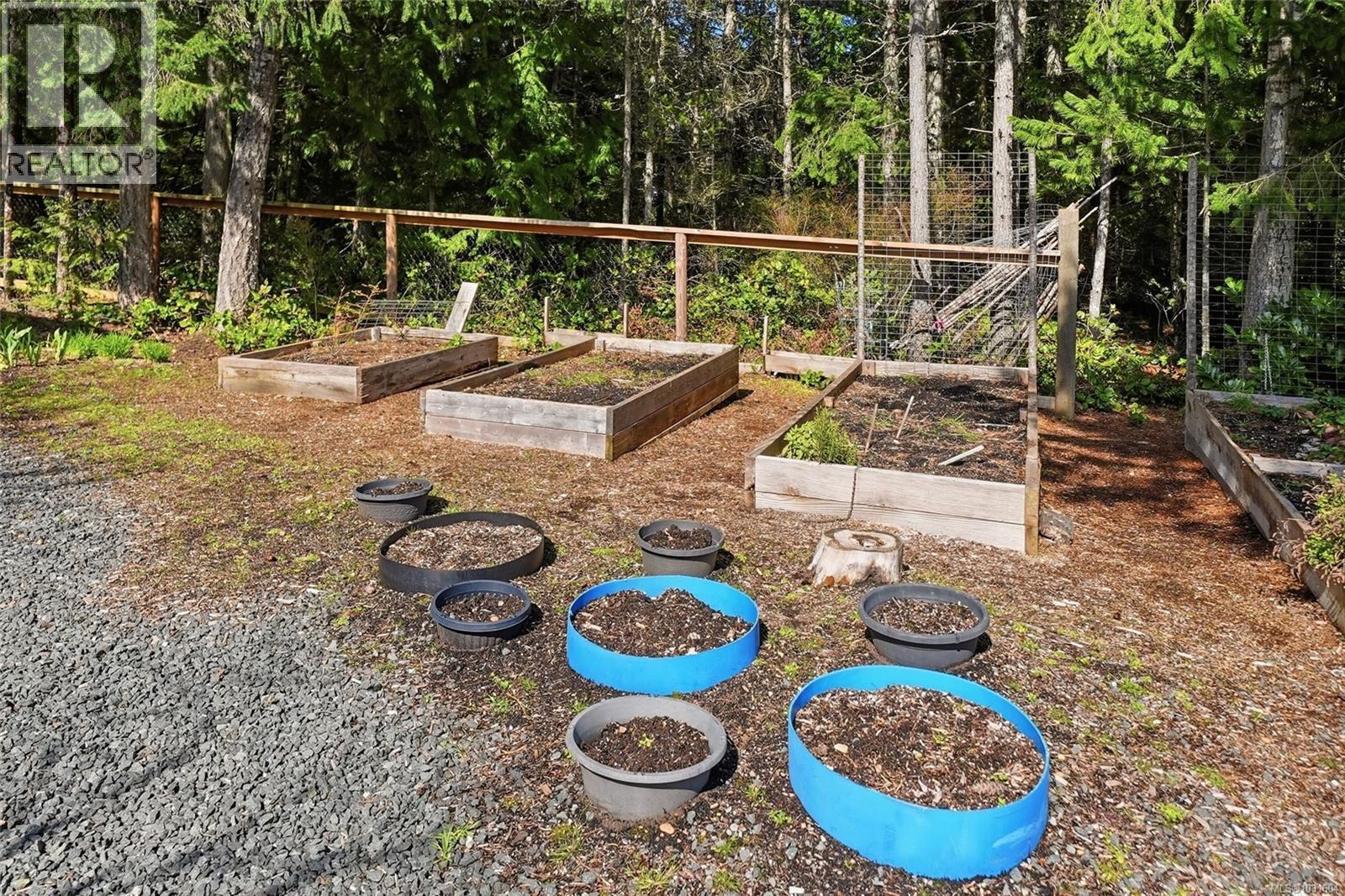 1195 SPIDER LAKE RD - 37