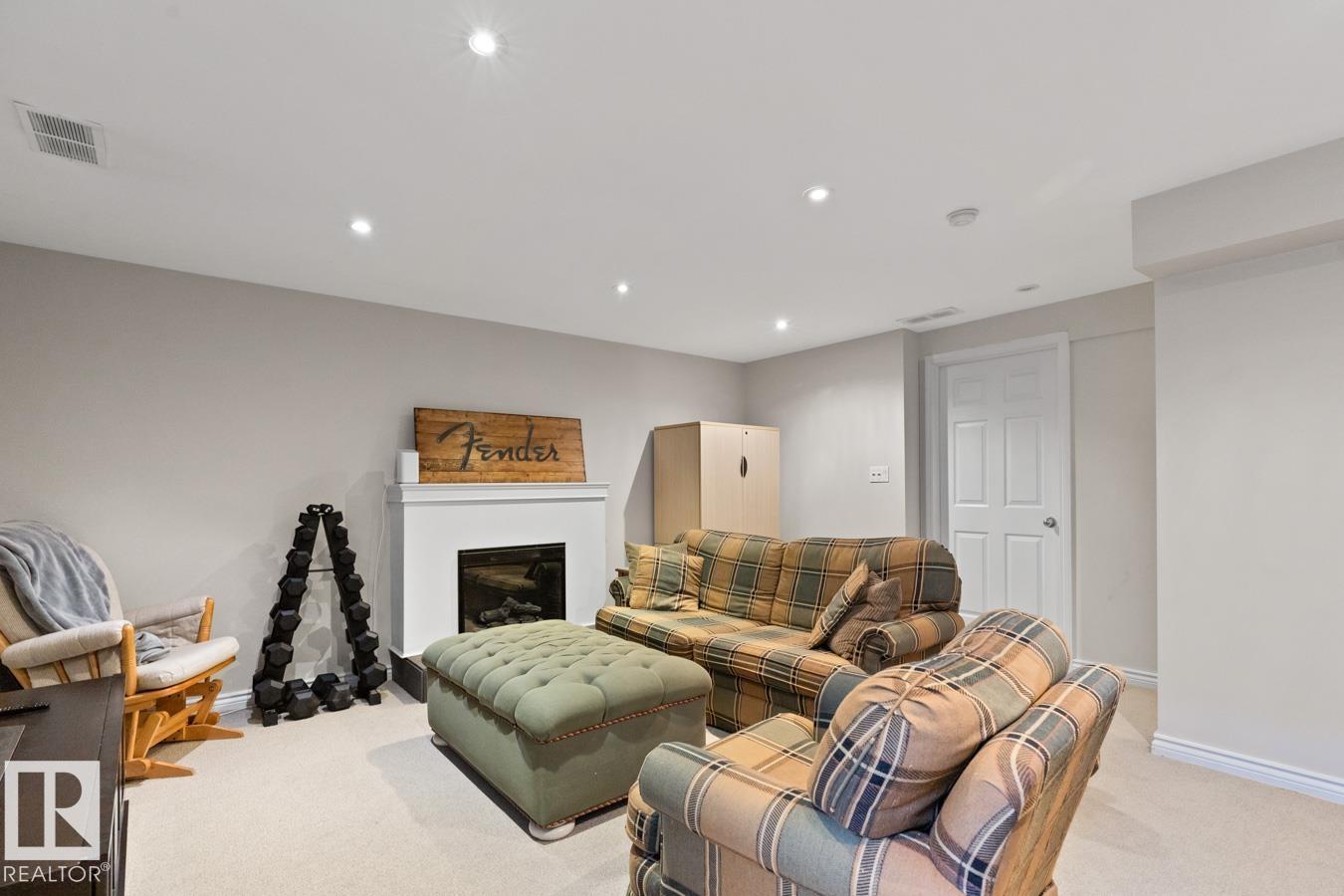 #27 115 CHESTERMERE DR, Sherwood Park