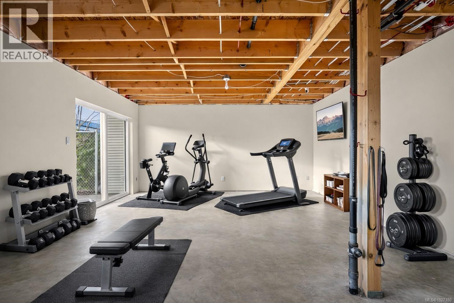 #14 2475 MANSFIELD DR - 9