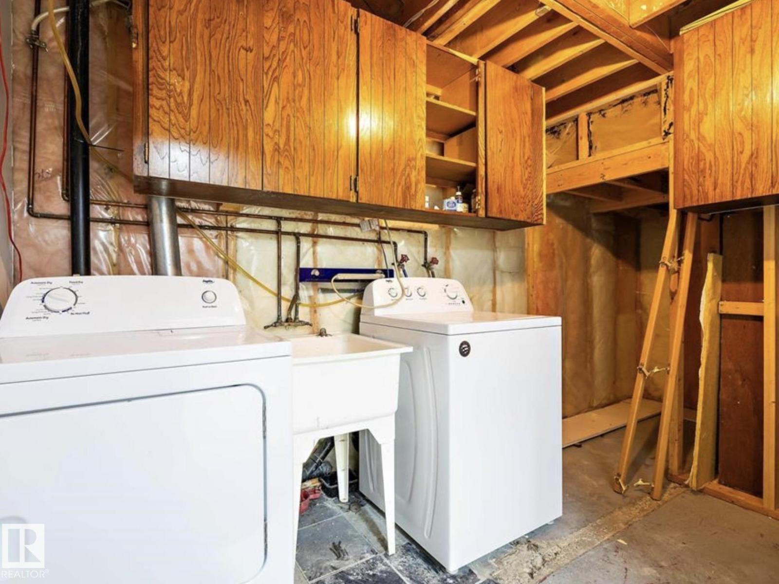 14736 122 ST NW - 33