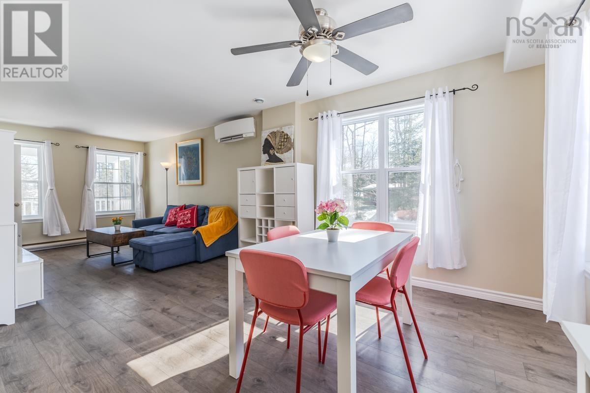 Property 17 of 49 of 259 LAKECREST Drive