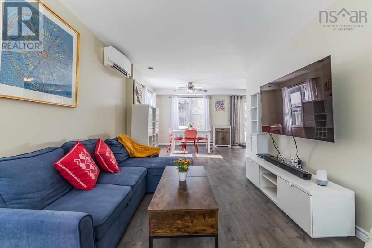 Property 21 of 49 of 259 LAKECREST Drive