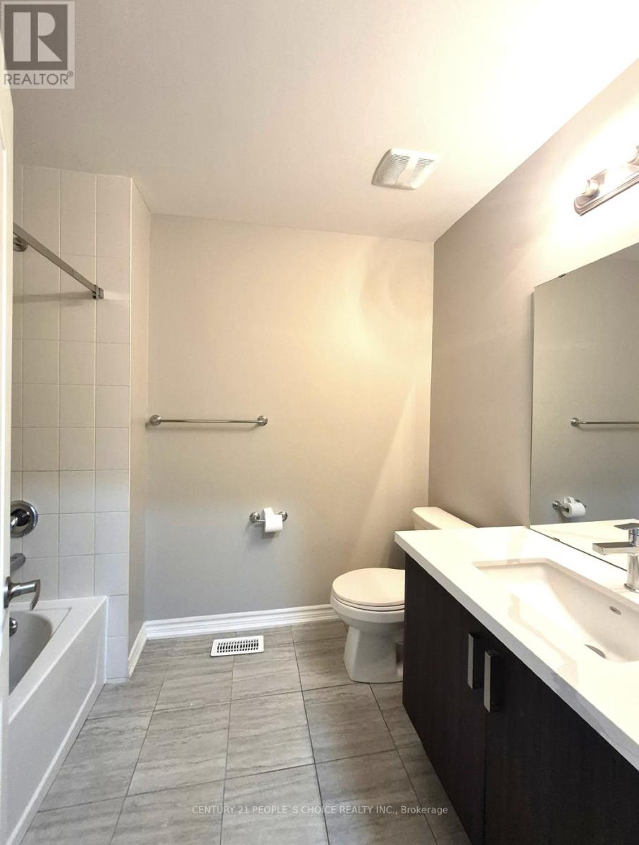 5 GREGORY AVENUE - 25