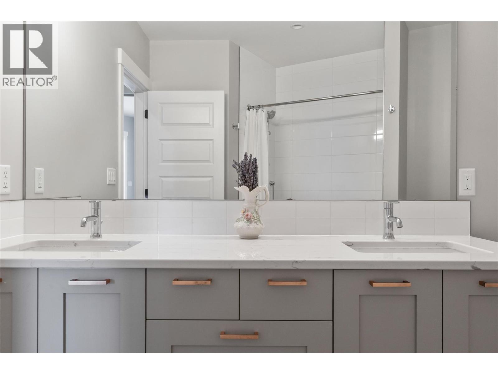 4125 Eagle Bay Road - 40