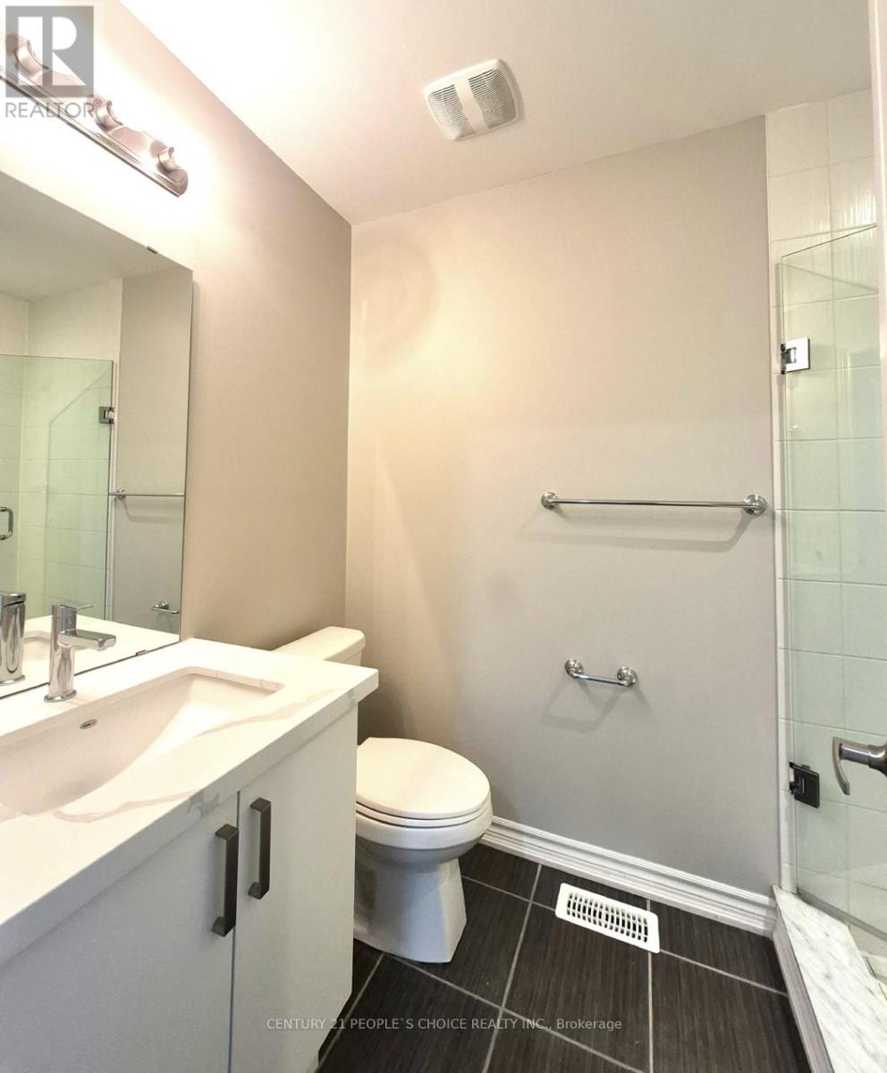 5 GREGORY AVENUE - 29