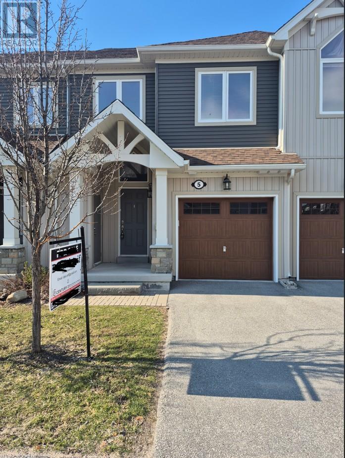 5 GREGORY AVENUE - 1