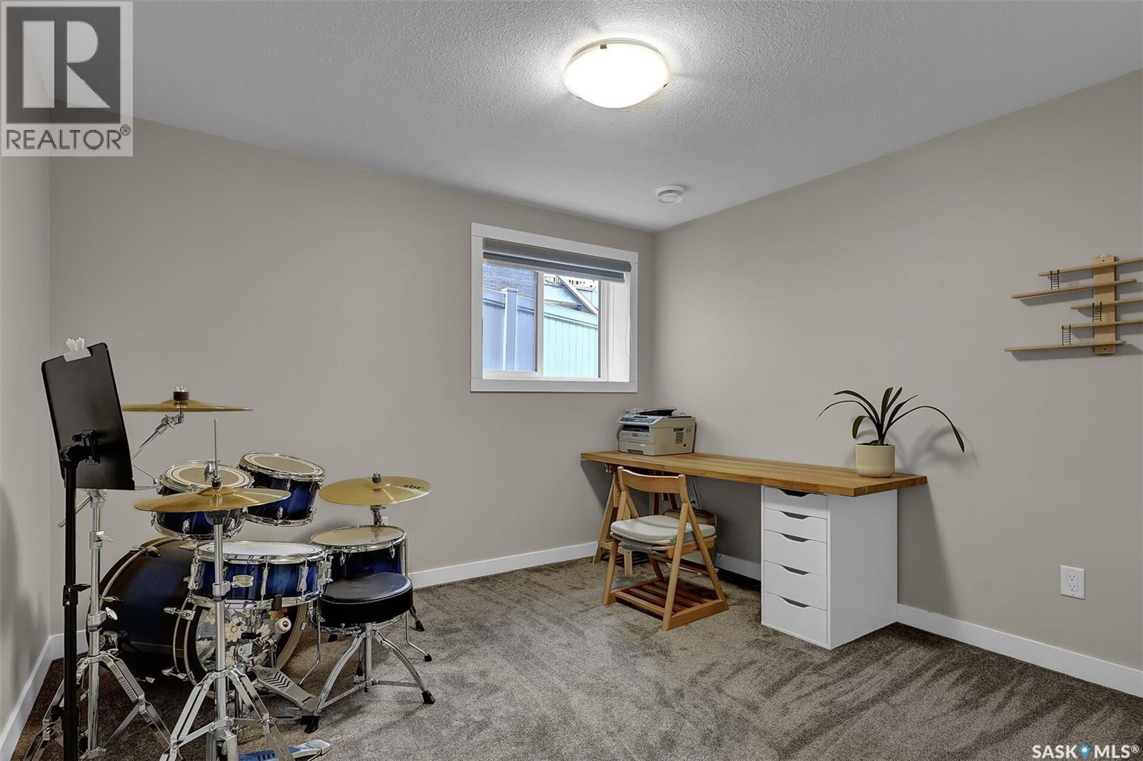 4337 ALBULET DRIVE - 27