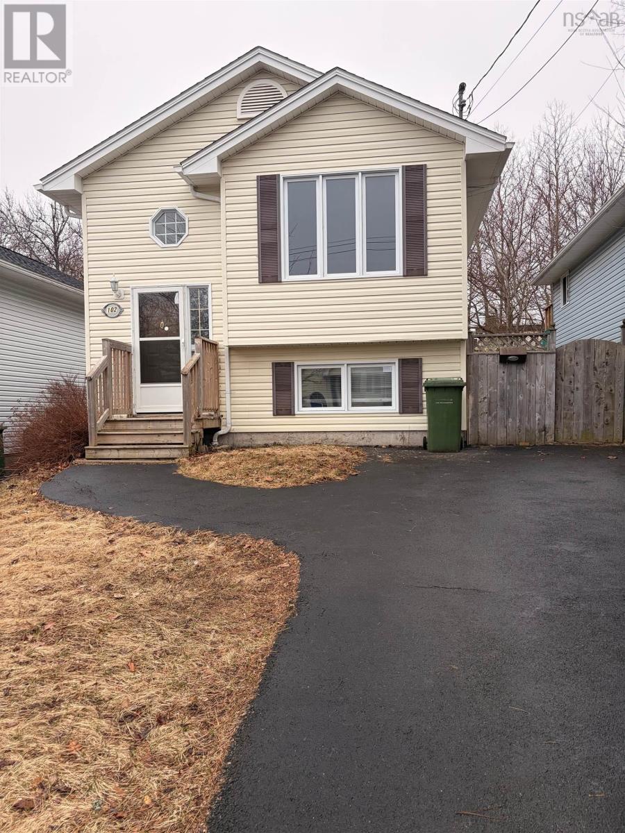 Property 6 of 22 of 102 Abrams