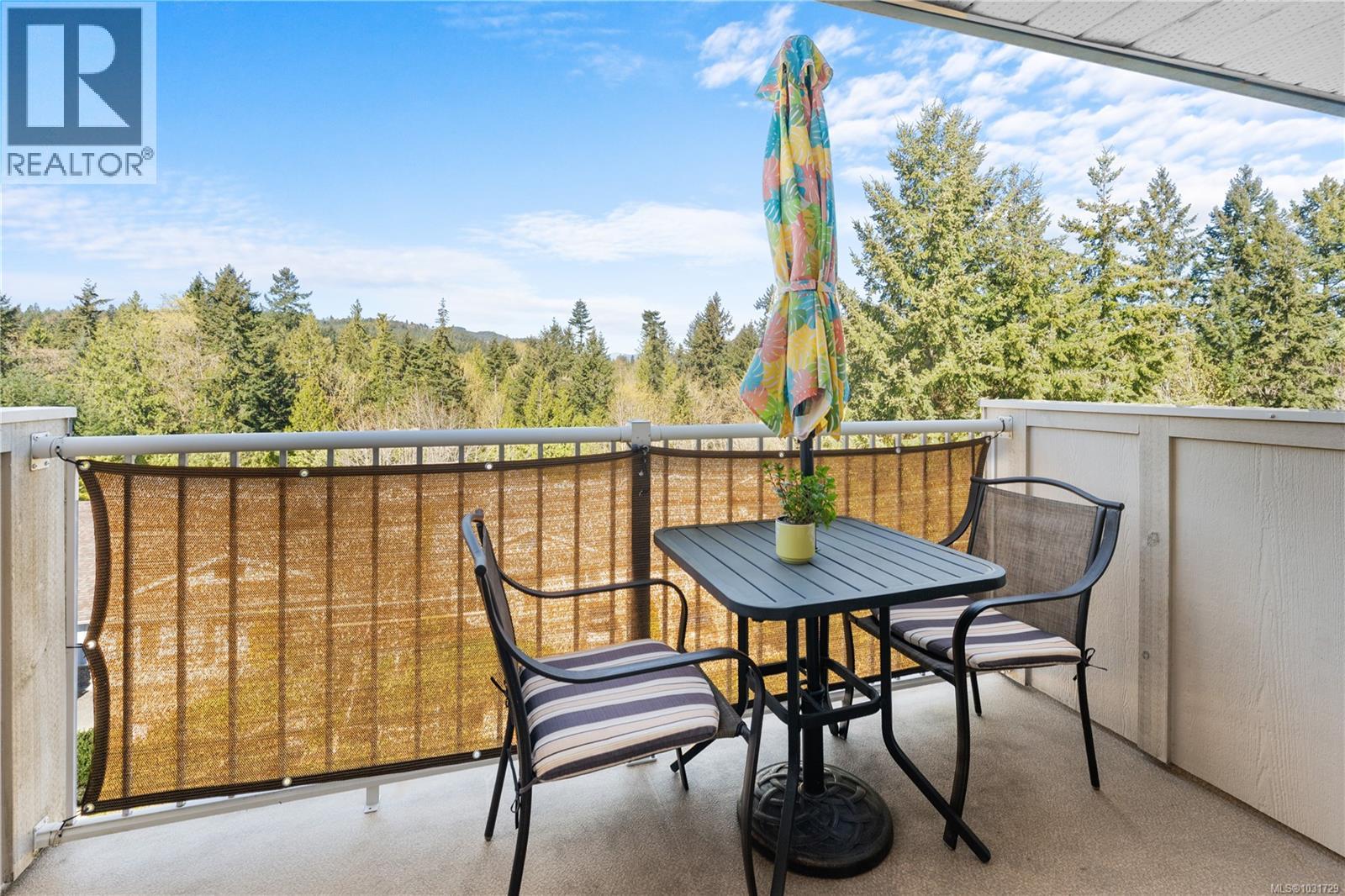 #212 1150 WALKEM RD - 24