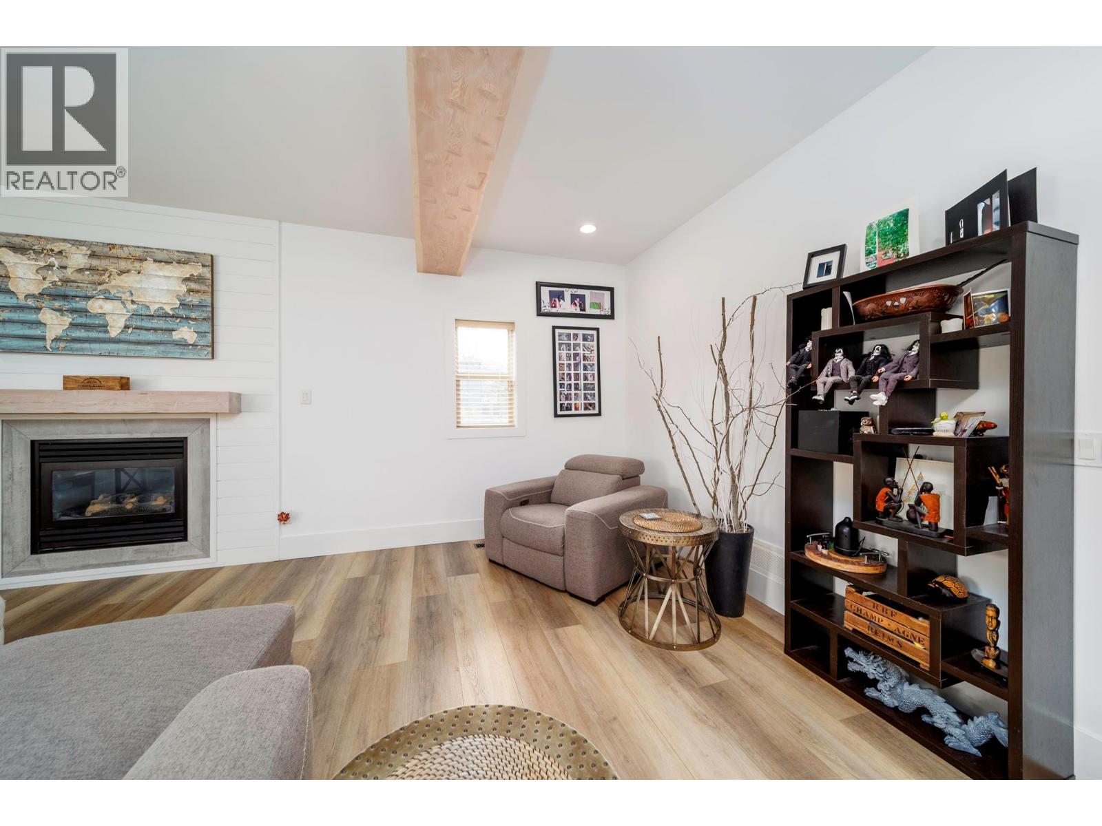 5037 Treadgold Court, Kelowna