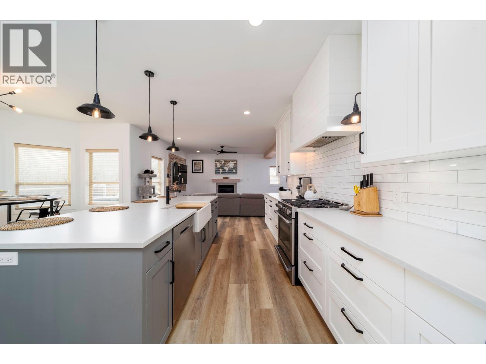 5037 Treadgold Court, Kelowna