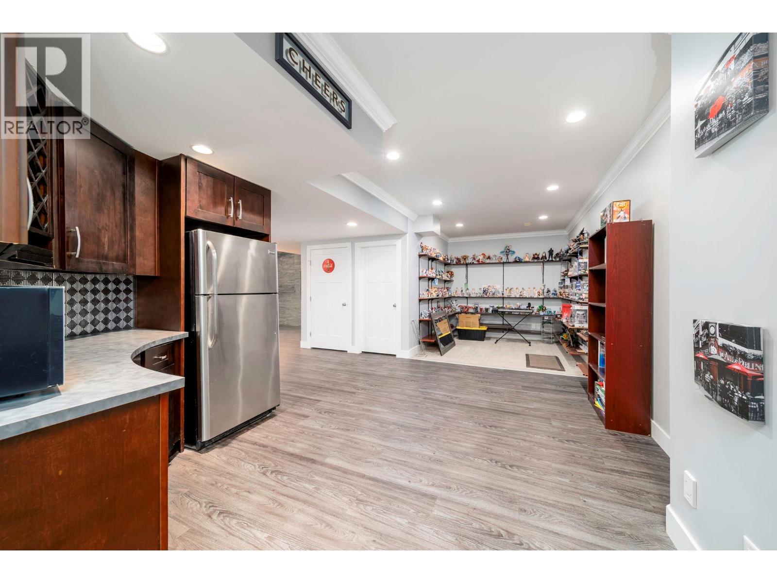 5037 Treadgold Court, Kelowna