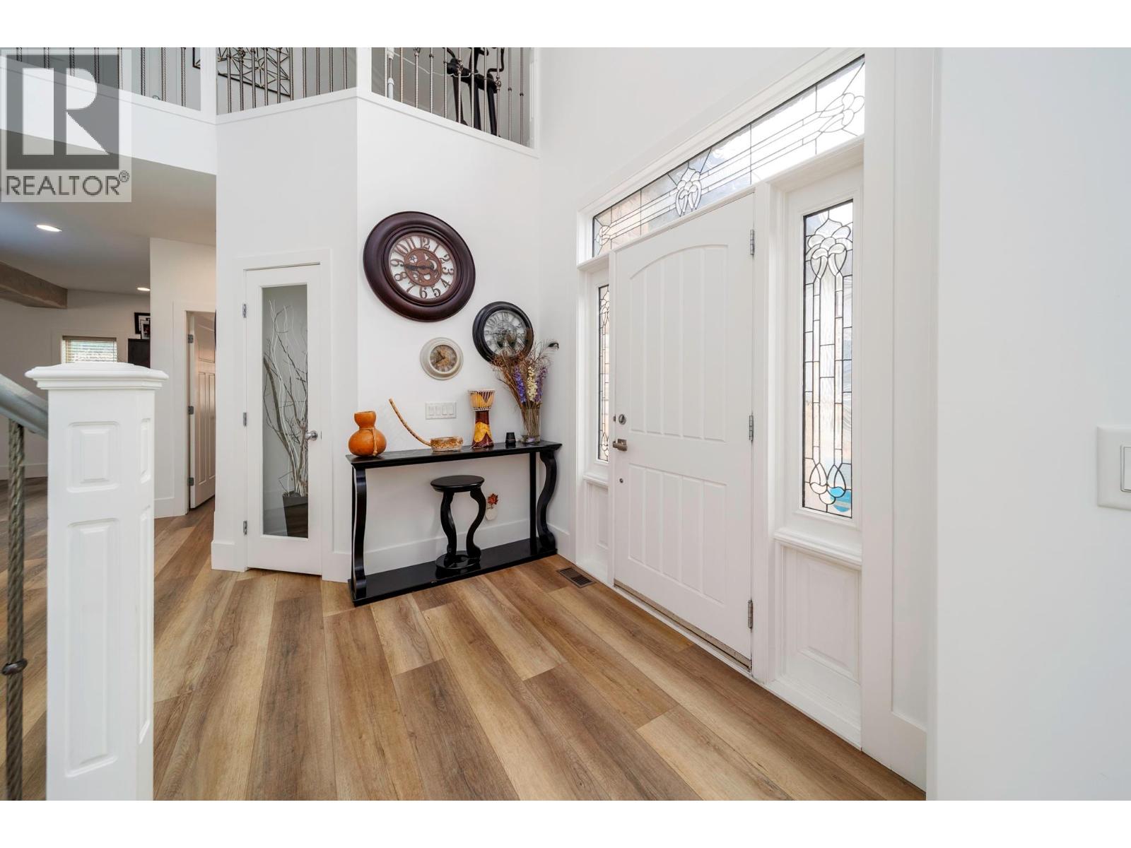 5037 Treadgold Court, Kelowna