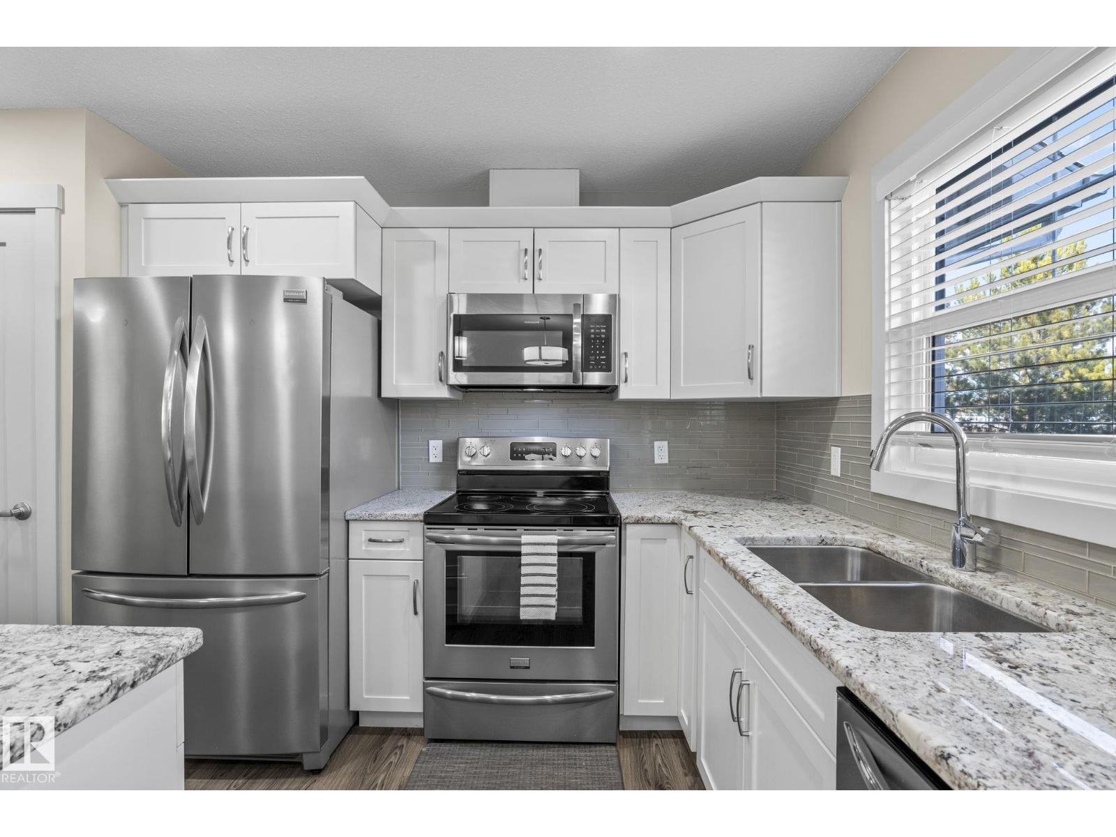 #24 4205 30 ST NW, Edmonton