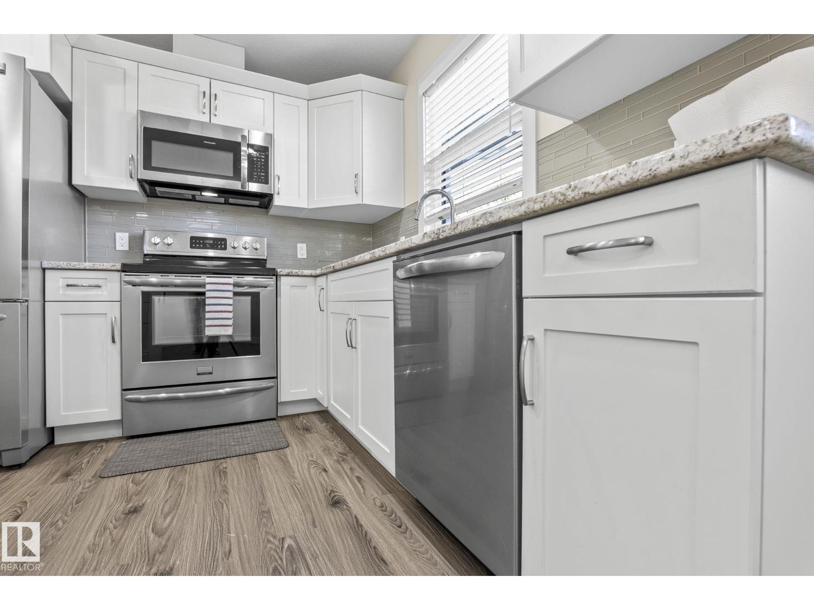 #24 4205 30 ST NW, Edmonton